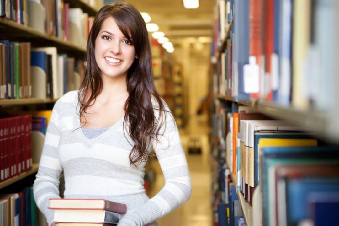 Siūlo nemokamą mokslą studijuojantiesiems valstybės užsakymu