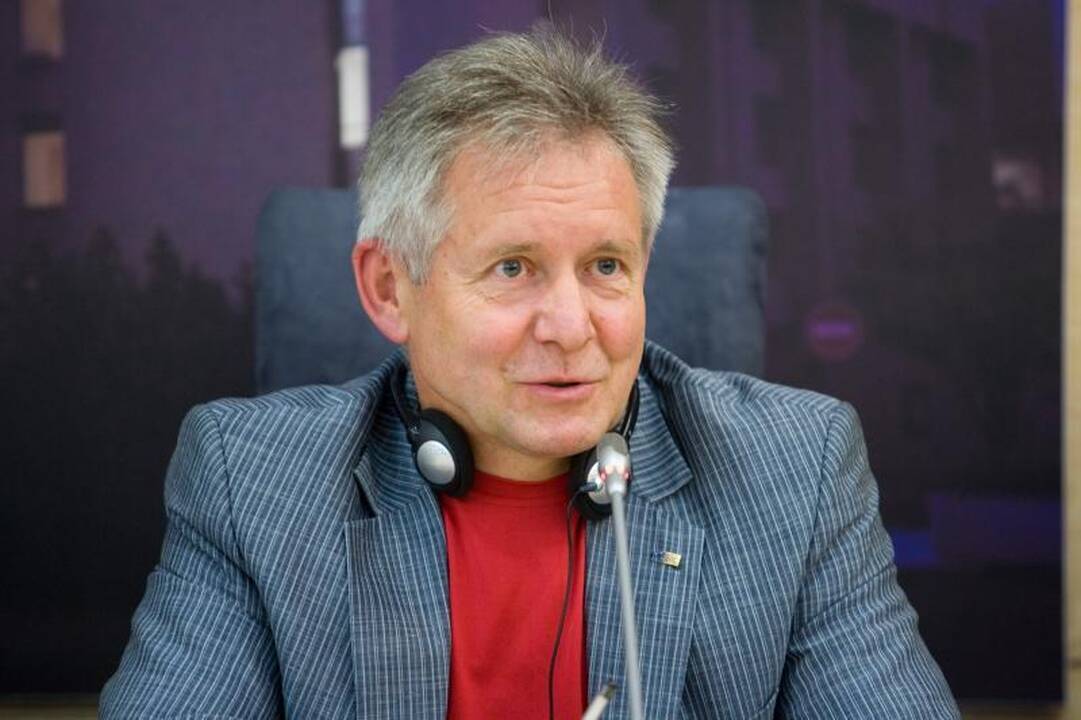 A. Sysas stebisi, kodėl prezidentei neįtinka kandidatai į ministrus