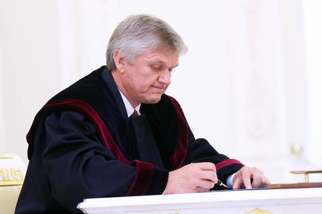 N.Venckienės skundą dėl antstolės nušalinimo nagrinės B.Varsackis