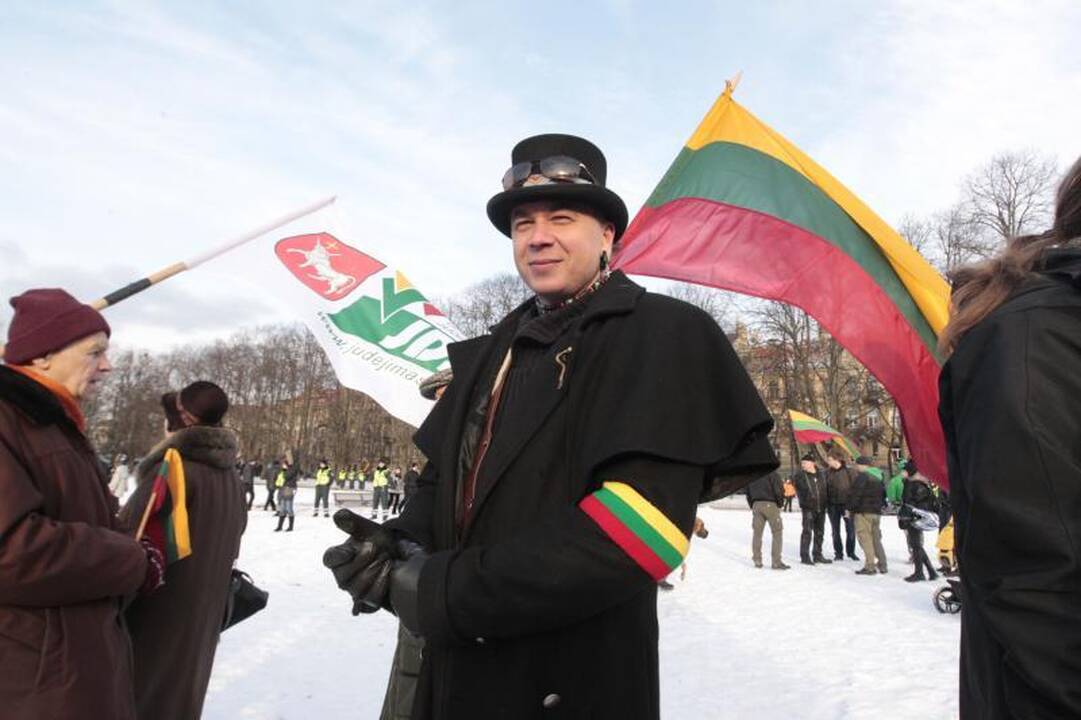 Uždraustoje eisenoje Vilniuje - tūkstančiai nacionalistų