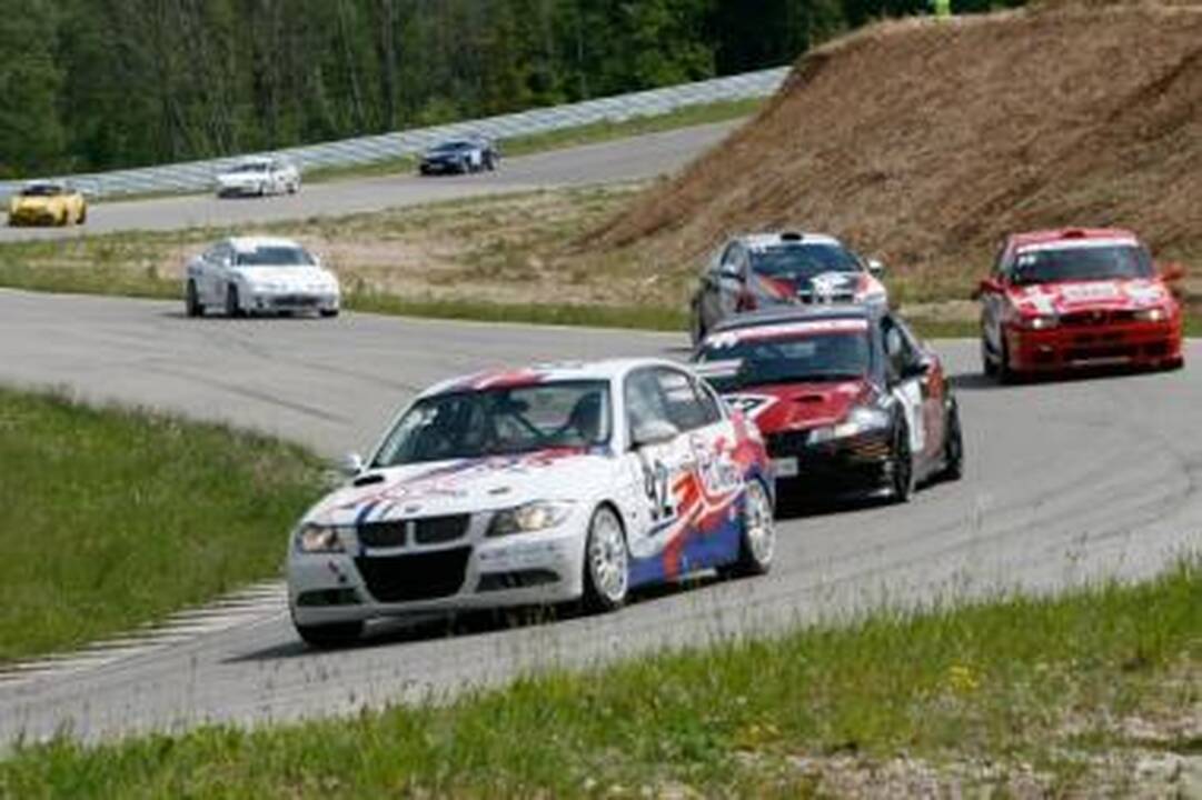 Kačerginėje – Baltijos šalių žiedinių lenktynių meistrai