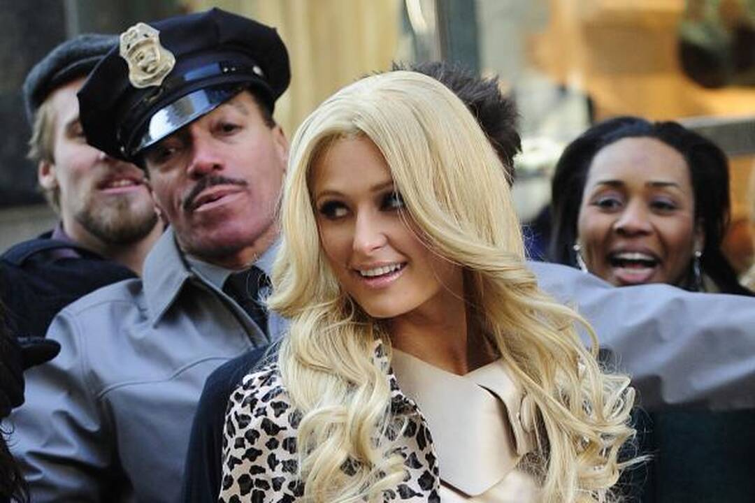 PAR policija sulaikė JAV garsenybę Paris Hilton