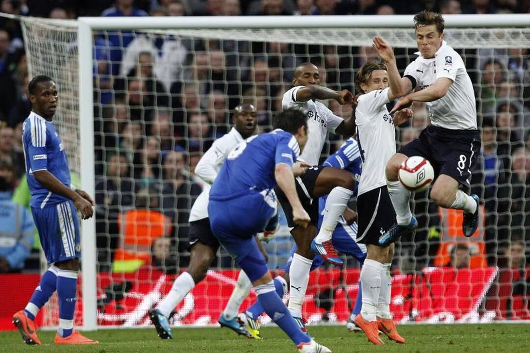„Chelsea“ tapo antruoju asociacijos taurės finalininku