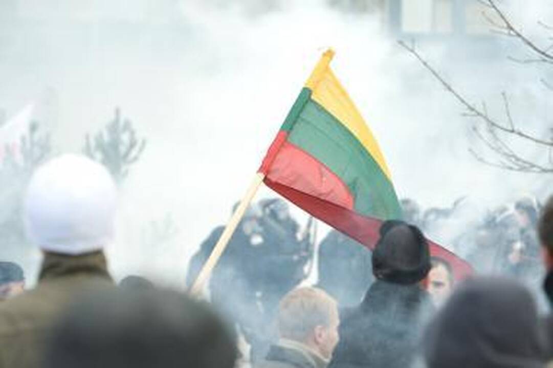 Į finalą keliauja olandai, rezultatu 3:2 įveikę Urugvajų