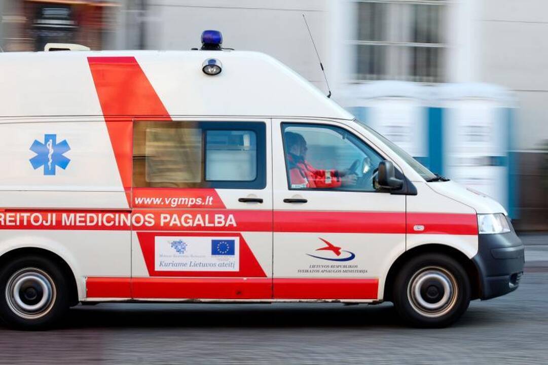 Sostinės mokyklos kieme sužalotas devynmetis
