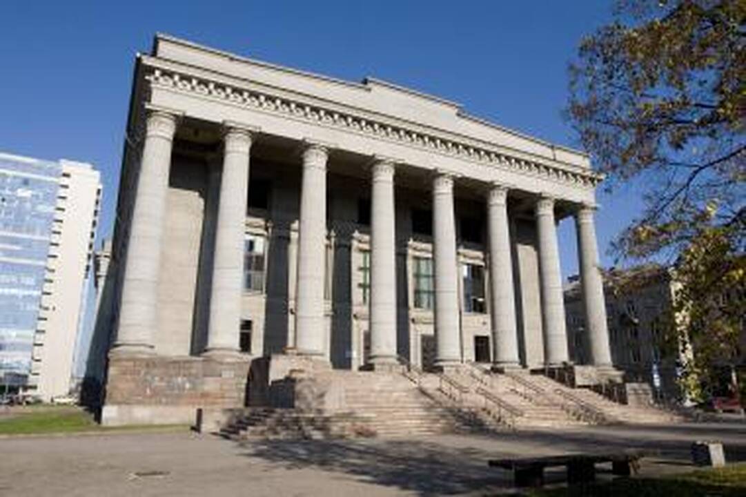 Nacionalinei bibliotekai perduota dalis Lozoraičių archyvo