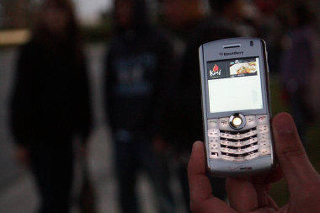 Namų šildymo sistemą siūlo valdyti mobiliuoju telefonu