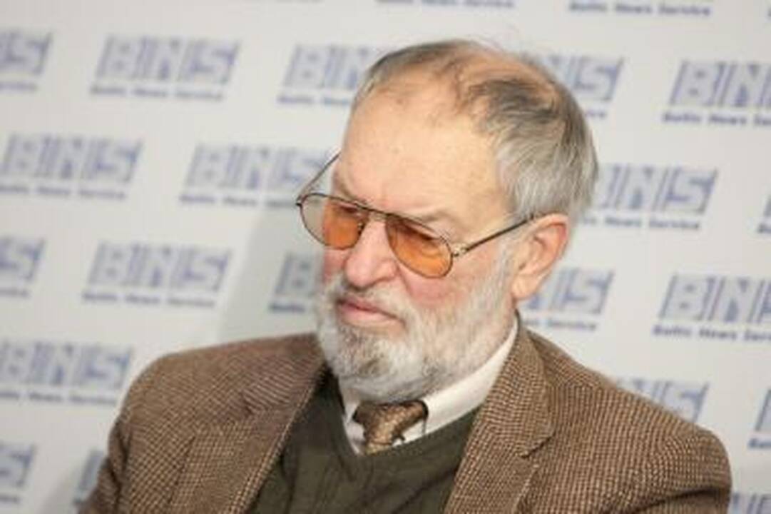 Politinei reklamai pasitelktas žinomas aktorius R.Adomaitis