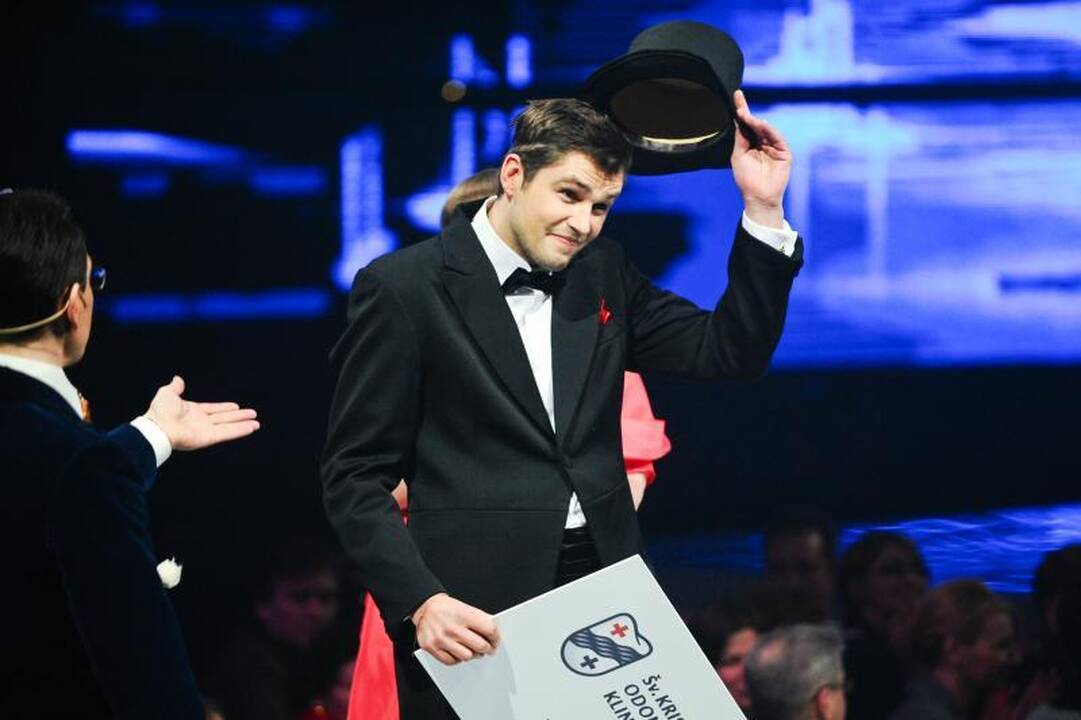 A. Pojavis tikisi lietuvių gerumo: rinks lėšas „Eurovizijai“