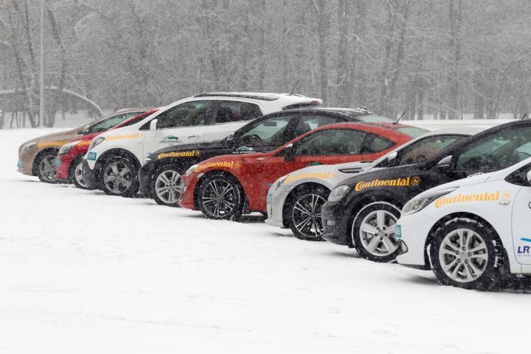 Visi „Metų automobilio 2013“ laureatai paaiškės sekmadienį