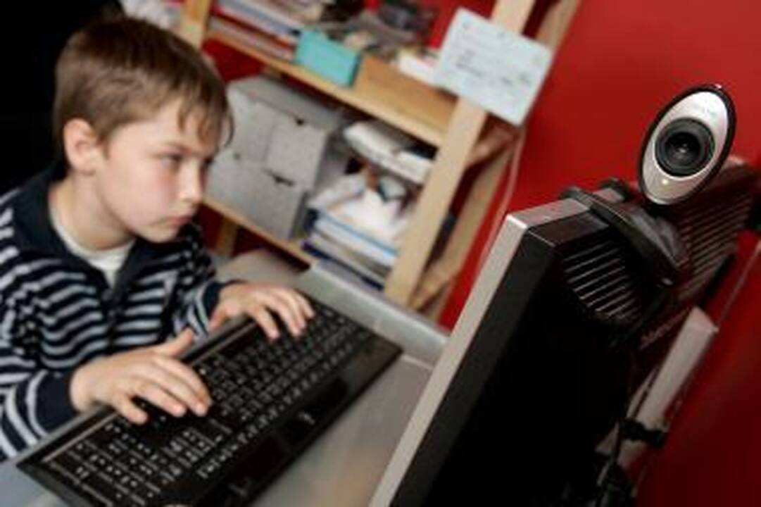 Nemalonumų lavina – dėl internete paskelbtų asmeninių nuotraukų 