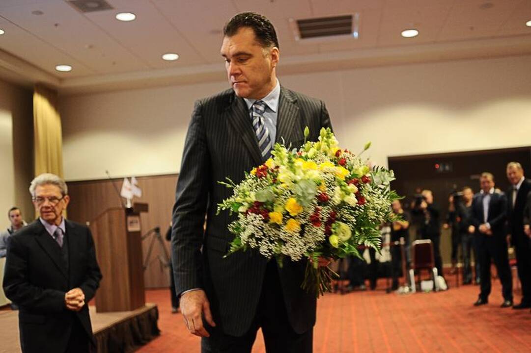 Teismas leido suimti keturmetės prievartavimu įtariamus vyrus 
