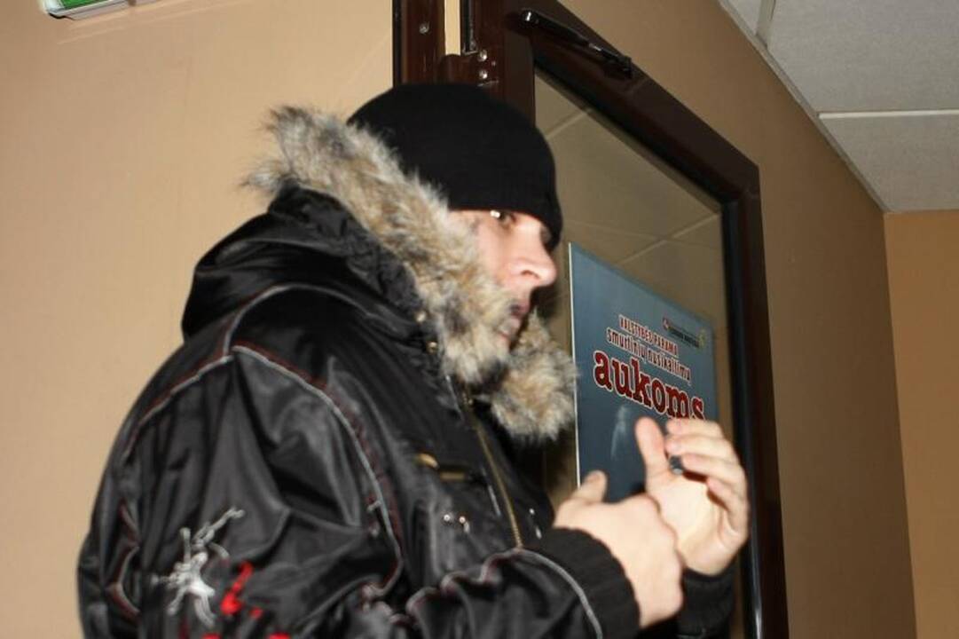 Merginą pražudęs vairuotojas pasidavė Klaipėdos policijai (papildyta)