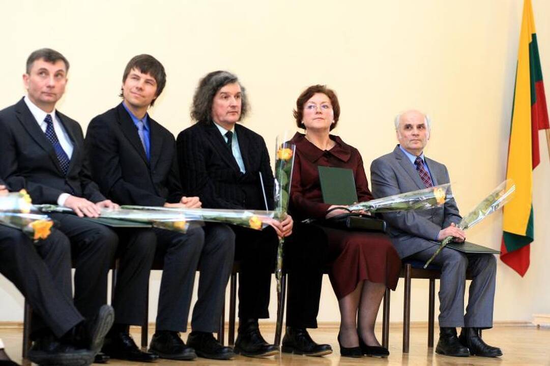 Mokslų akademijoje apdovanoti mokslo premijų laureatai