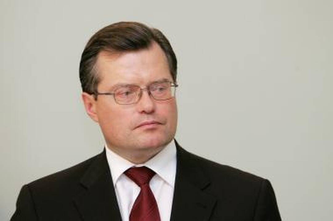 Kaip panaikinti įprotį medikams duoti kyšius?