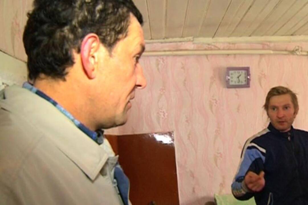 Iš draugo neatkovojęs žmonos, vyras nusprendė atsiimti bent daiktus 