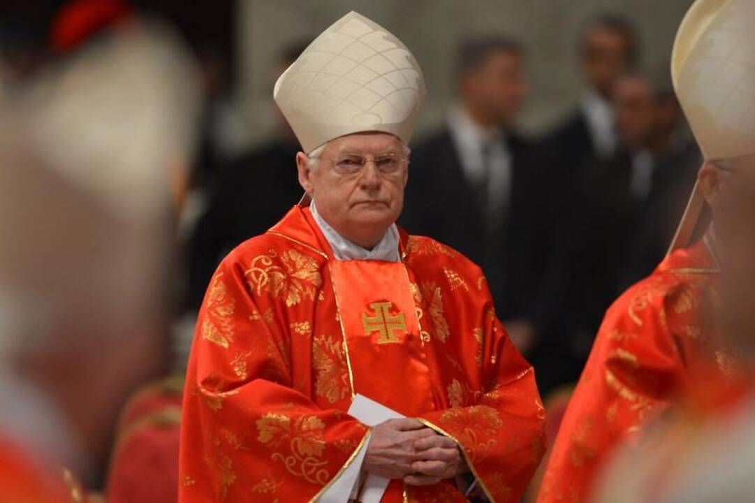 Popiežiaus rinkimai: lažybų mėgėjų viltys – į kardinolą Angelo Scolą