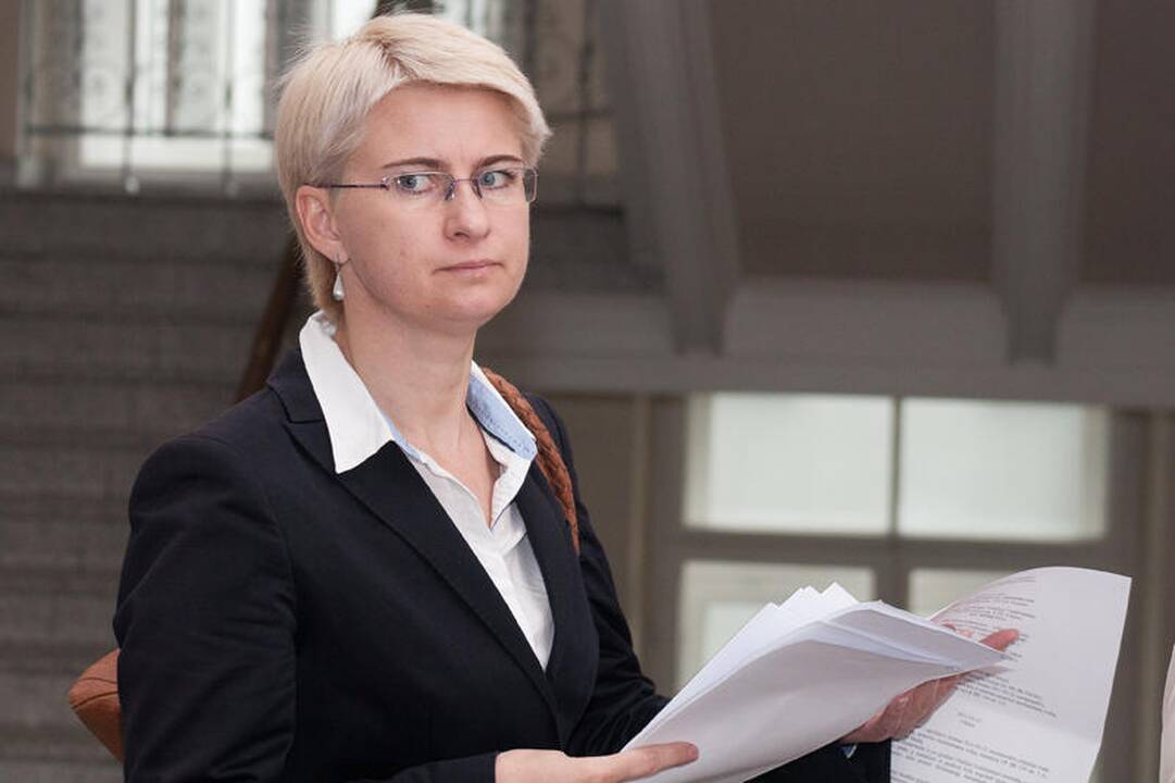 N.Venckienė apskundė sprendimą perduoti dukterėčią L.Stankūnaitei