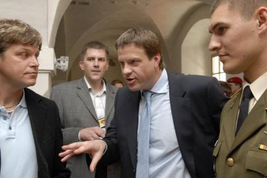 Skandalistas tapo pareigūnu?