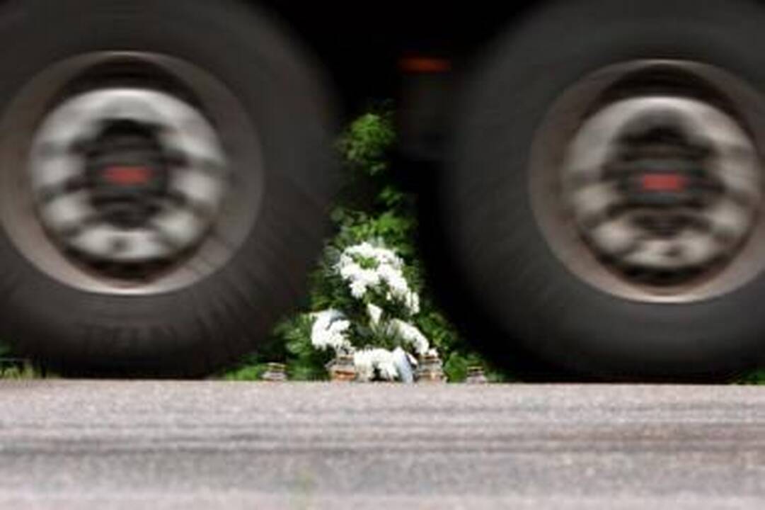 Per parą Lietuvos keliuose žuvo trys žmonės