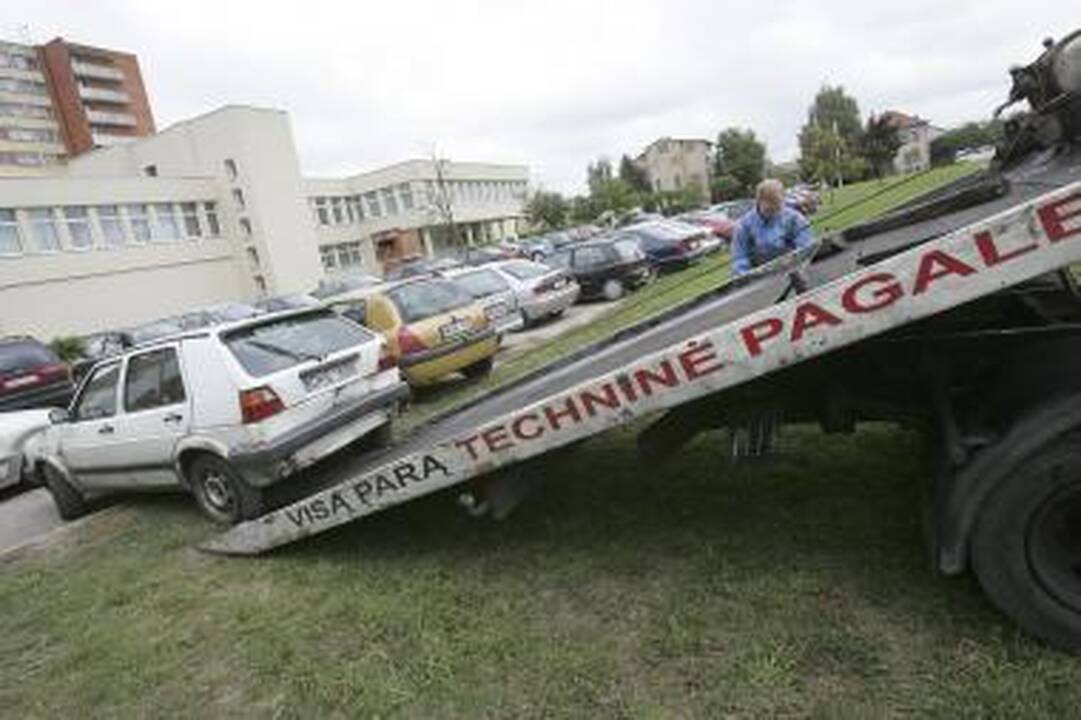 Automobilių-vaiduoklių medžioklė prasidėjo