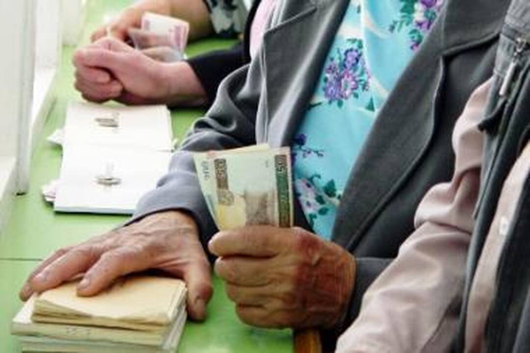 Šiaulių apskrities bedarbiams vėluoja bedarbio pašalpos