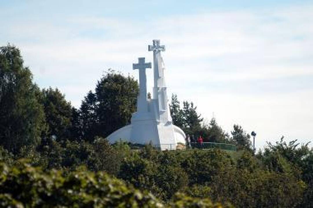 Vilniaus simboliu išrinkti „Trys kryžiai"