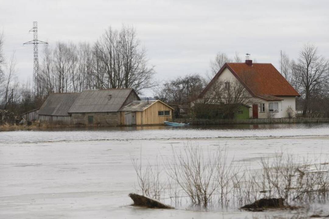 Potvynis Šilutės rajone pamažu traukiasi