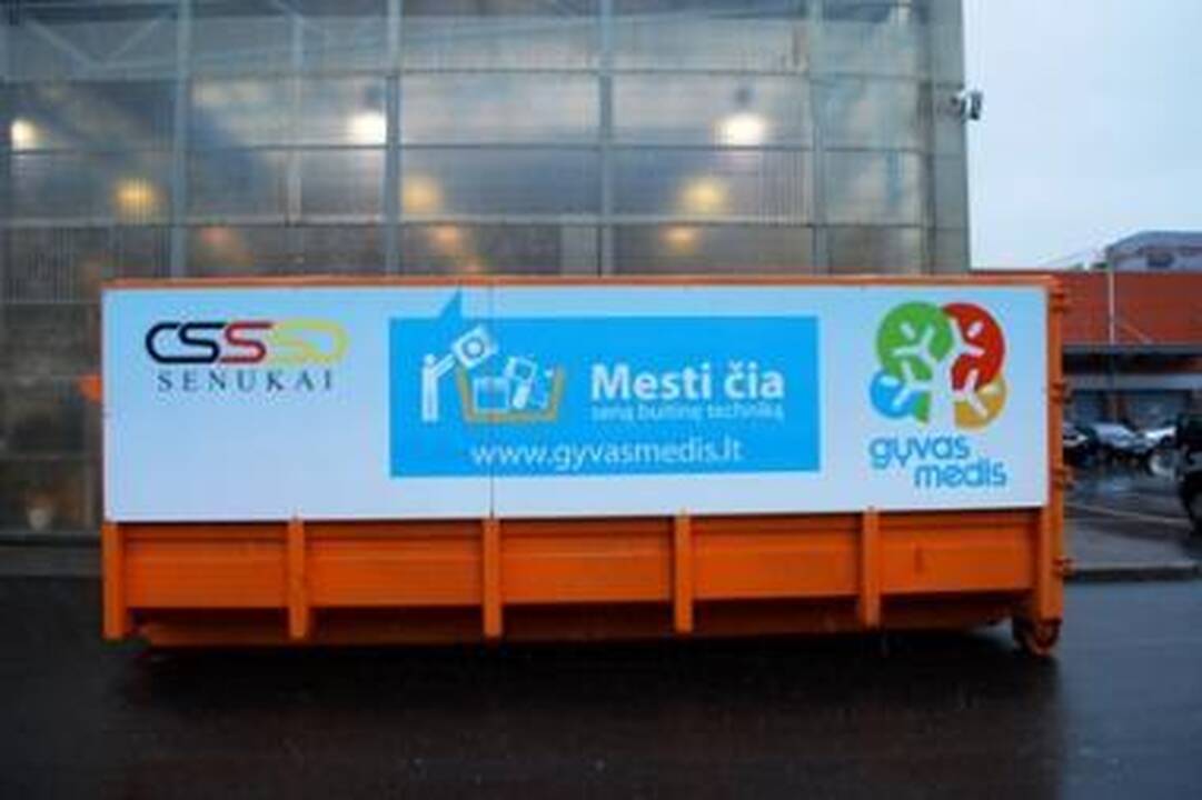 Elektronikos atliekų konteineriai pildomi pernelyg lėtai