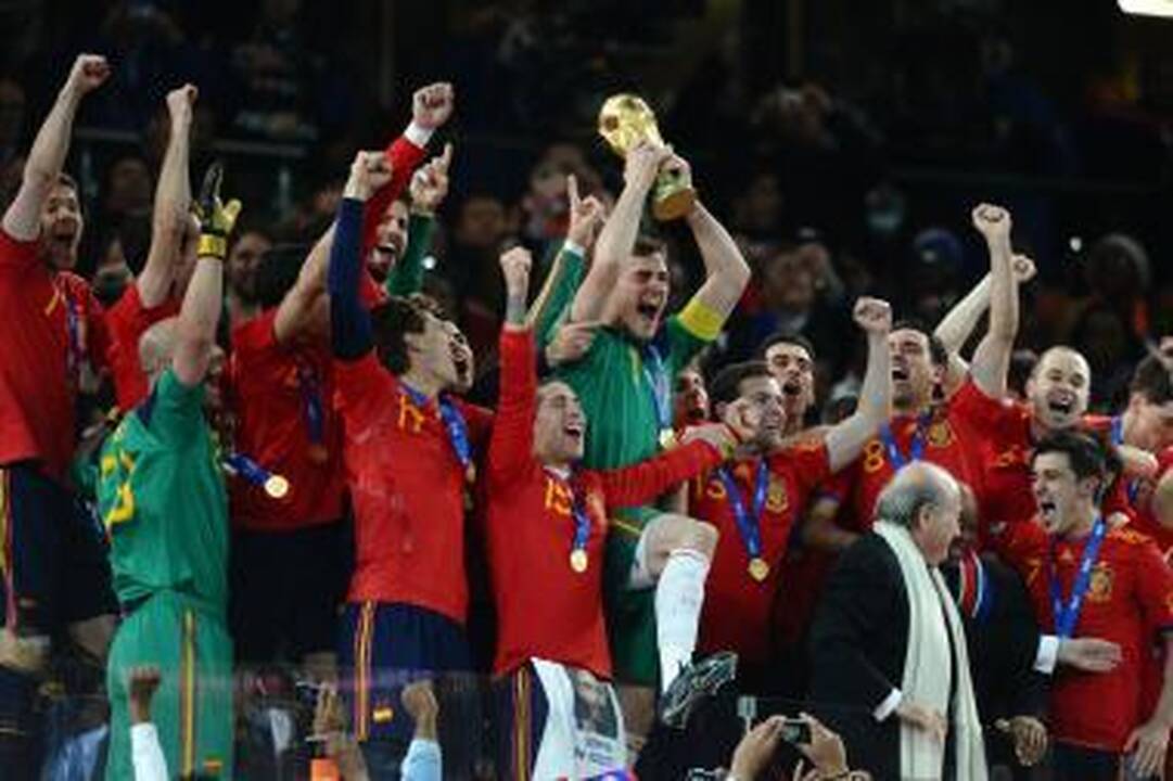 Ispanijos burtininkai užskriejo į pasaulio futbolo Olimpo viršūnę