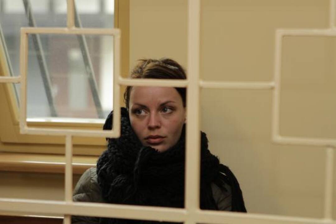 Konteinerio dvynukų motina nežinojo, kad pagimdė gyvą vaiką