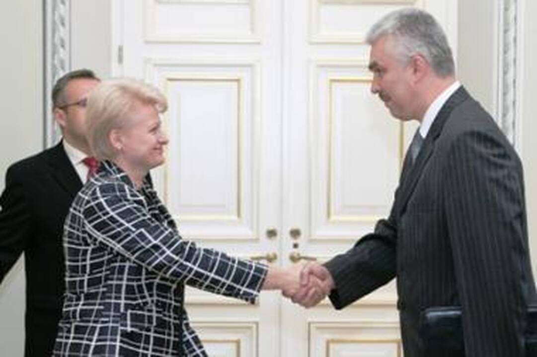 D.Grybauskaitė: STT veikla nėra patenkinama 