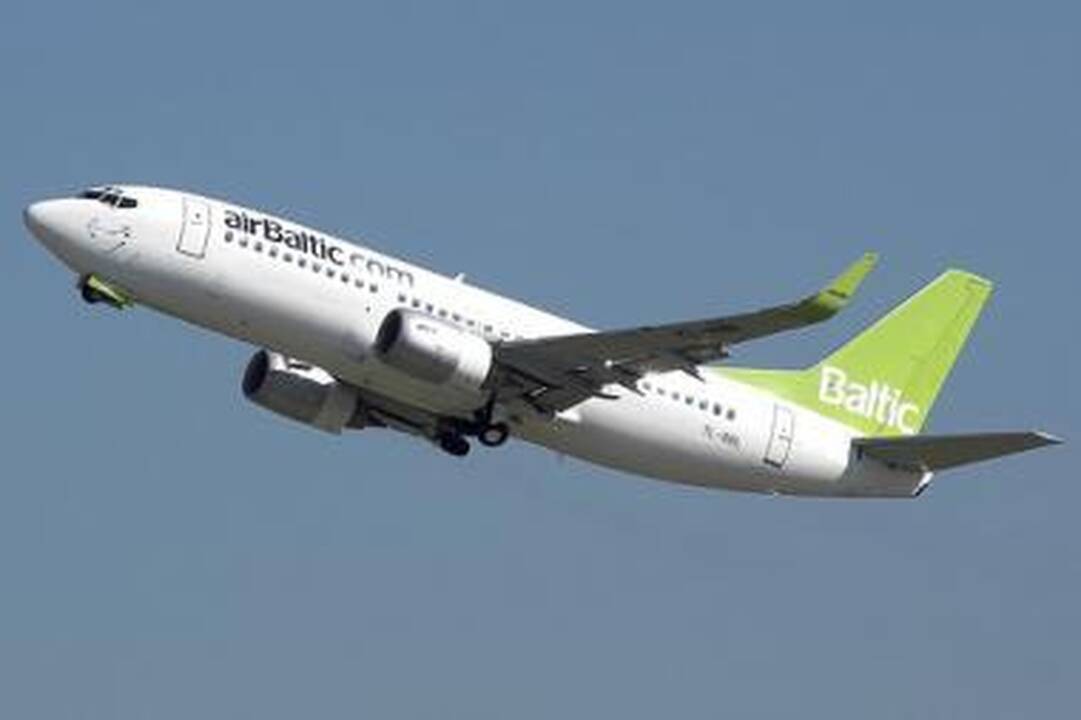 „Air Baltic" ir Rygos oro uosto turtas lieka areštuotas