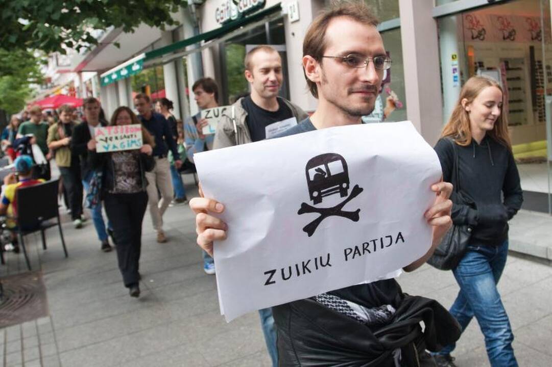 „Zuikiu“ važiuoti nereikės - transportas greitai gali būti nemokamas