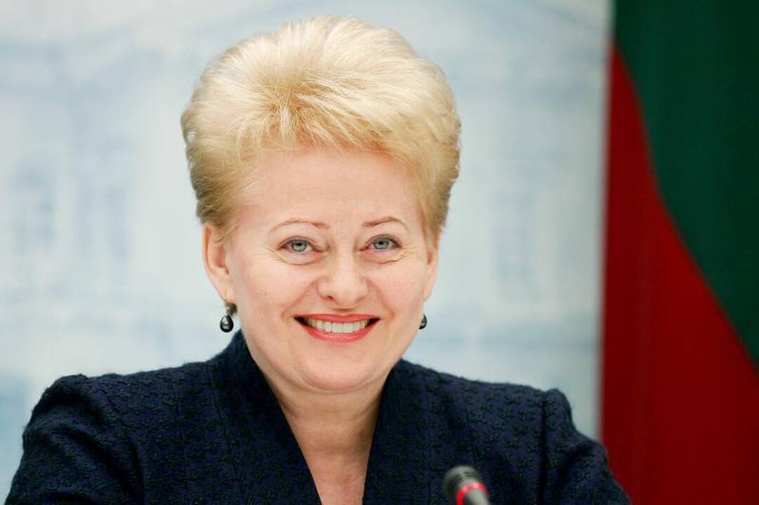 Septyniems laisvės kovų dalyviams - ordinai
