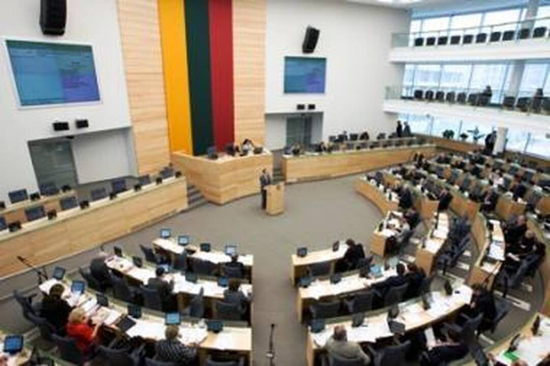 Seimo opozicijai padėjo dalis valdančiųjų