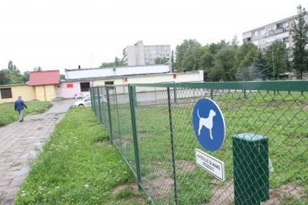 Šunų išmatų valymui – 10 tūkst. litų