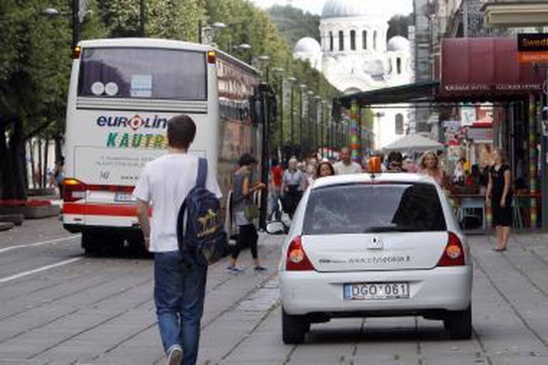 Eismas Laisvės alėjoje? Kur tai matyta? (papildyta)