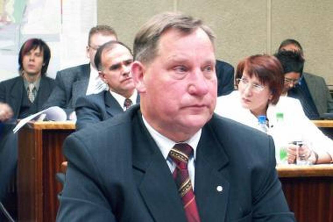Verčiant Klaipėdos vicemerą – painiava dėl parašų