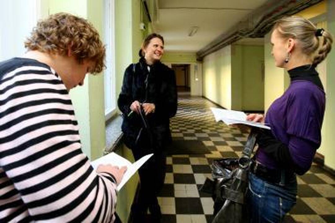 Studentai sudarė per 5 tūkst. sutarčių su bankais