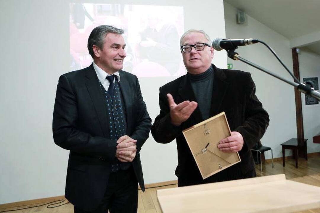 I. Simonaitytės premija šiemet padalinta pusiau