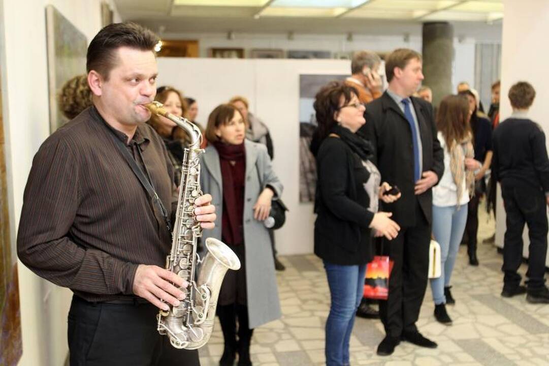 Vilniaus ir Kauno dvimiesčio idėja – tapytojų darbuose