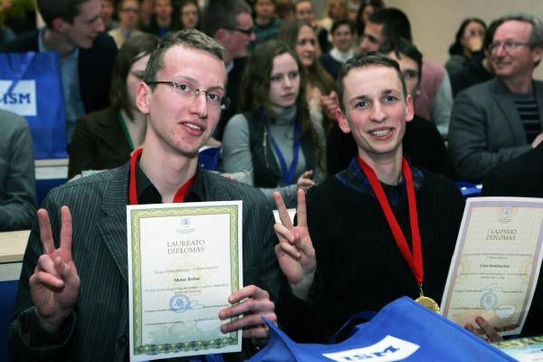 Moksleivių ekonomikos ir verslo olimpiados auksas – kauniečiams