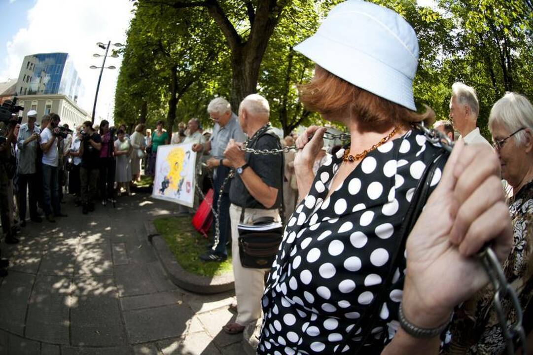 Prie Kauno savivaldybės – mitingas prieš „Gazpromą“ (papildyta)