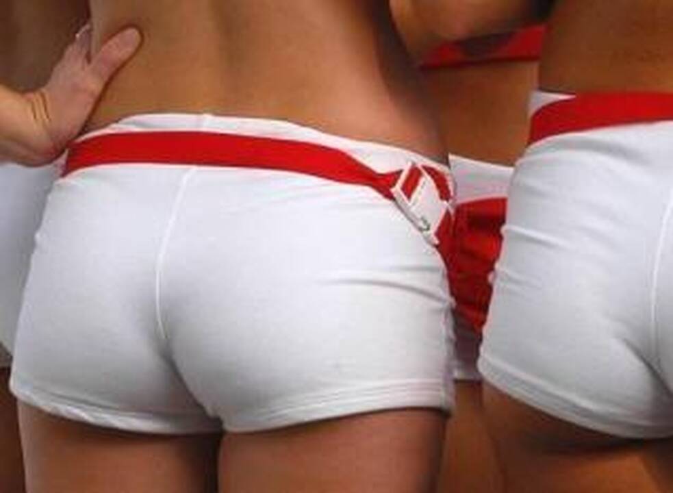 Moterys nori didesnių užpakaliukų