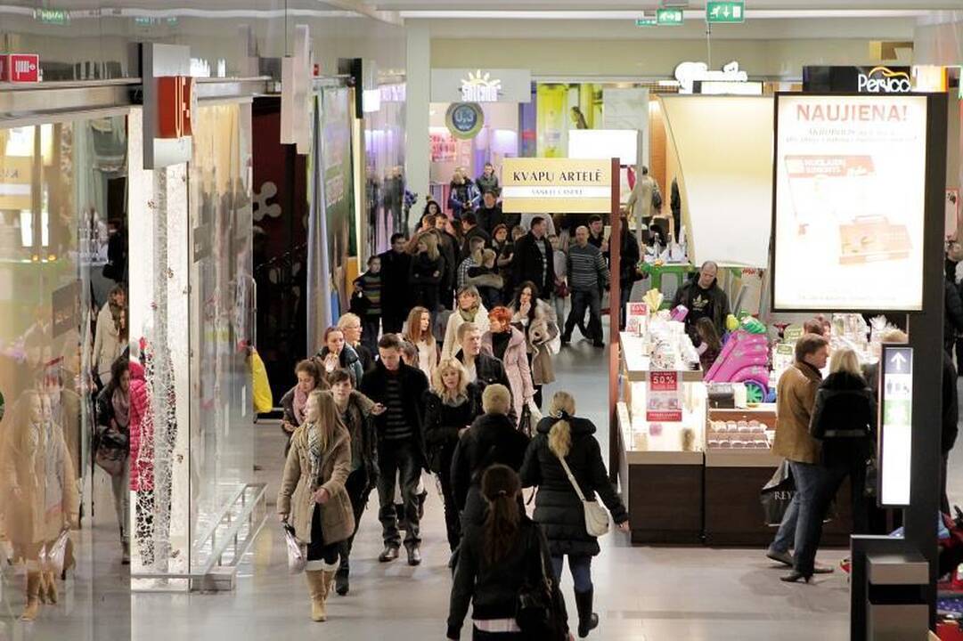 Klaipėdiečių požiūris į nuolaidų dienas prekybos centre keičiasi