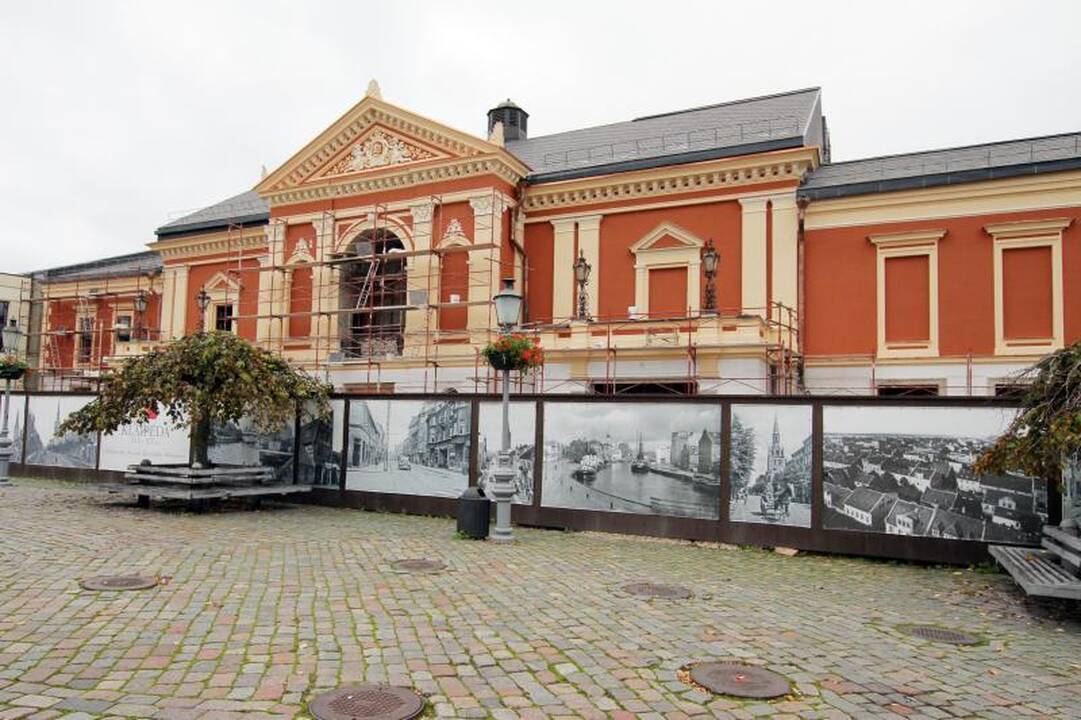 Klaipėdos Dramos teatro fasadas pasirodė visu gražumu