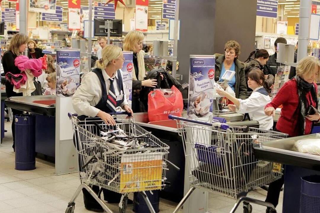 Klaipėdiečių požiūris į nuolaidų dienas prekybos centre keičiasi
