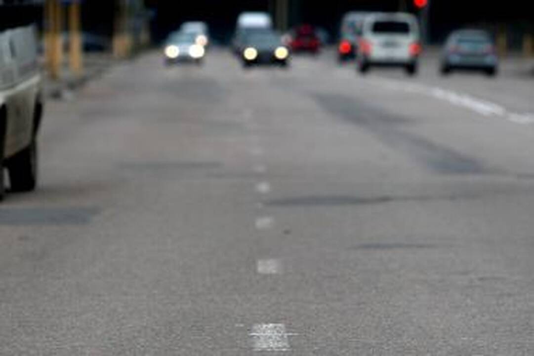 Garliavoje pėsčiųjų perėjoje partrenkta septynmetė