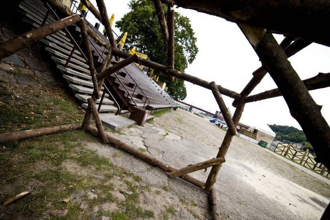 Hanzos šventė artėja: krantinėje kyla įspūdinga smėlio skulptūra